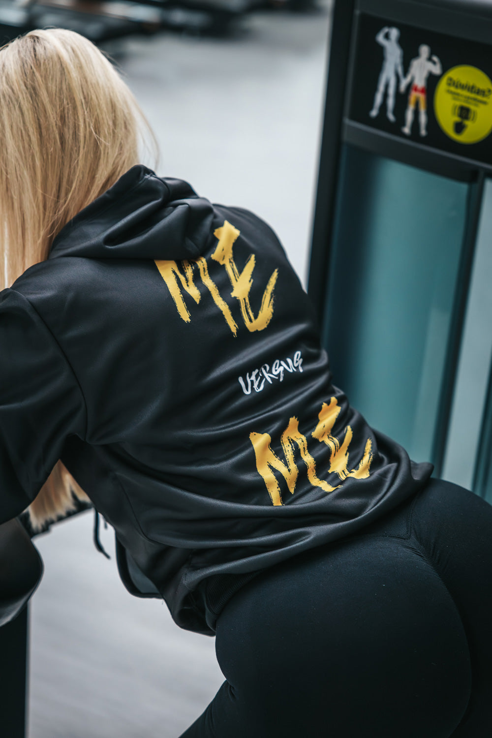 Hoodie ME VS ME  Mulher